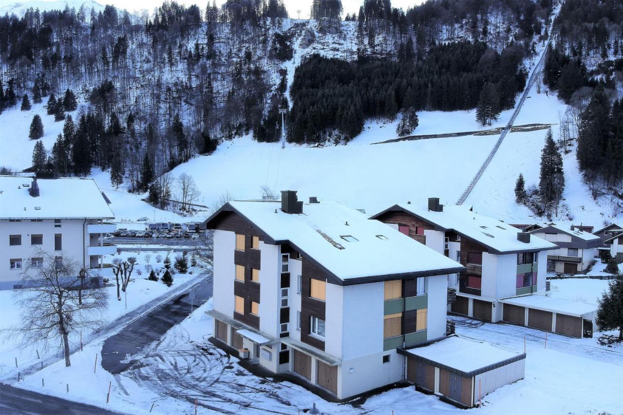 Apartment Next To Titlis Station Engelberg Exterior foto
